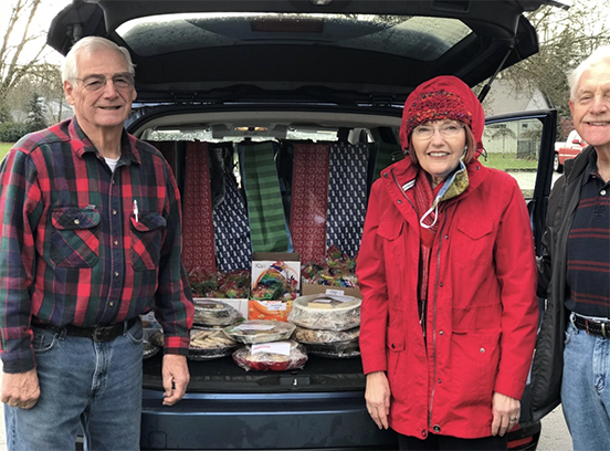 John and Lindy Tysor deliver goodies to homes in Oregon